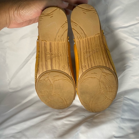 Dansko 3625461500 Womens Yellow Mango Leather Madalyn Slingback Sandals Size 39 - Picture 10 of 12